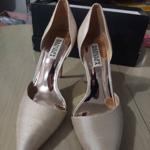 Badgley Mischka Lola D'orsey Pumps